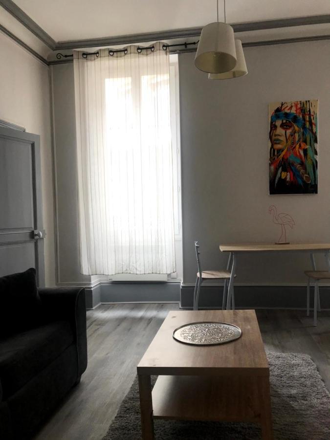 Francois Mitterrand Appartement Невер Екстер'єр фото